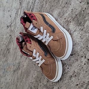 Vans Sk8-Hi Boots